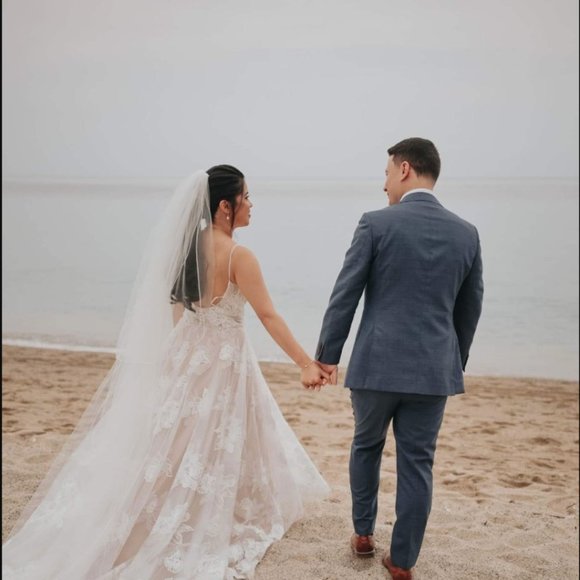 Madi Lane bridal wedding gown - Picture 3 of 4